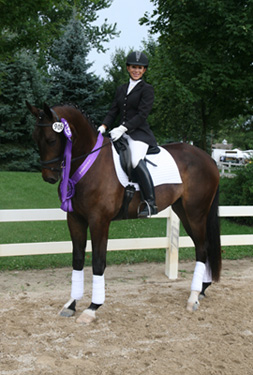 Federer at 2010 USEF Markel Young Horse National Championships places 7th in the 4 Year Old Class